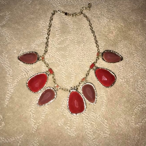 Charming Charlie’s necklace - Picture 1 of 1